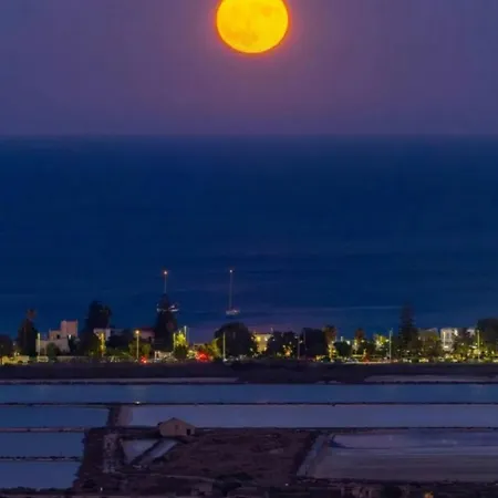 Al Chiaro Di Luna * Decimomannu
